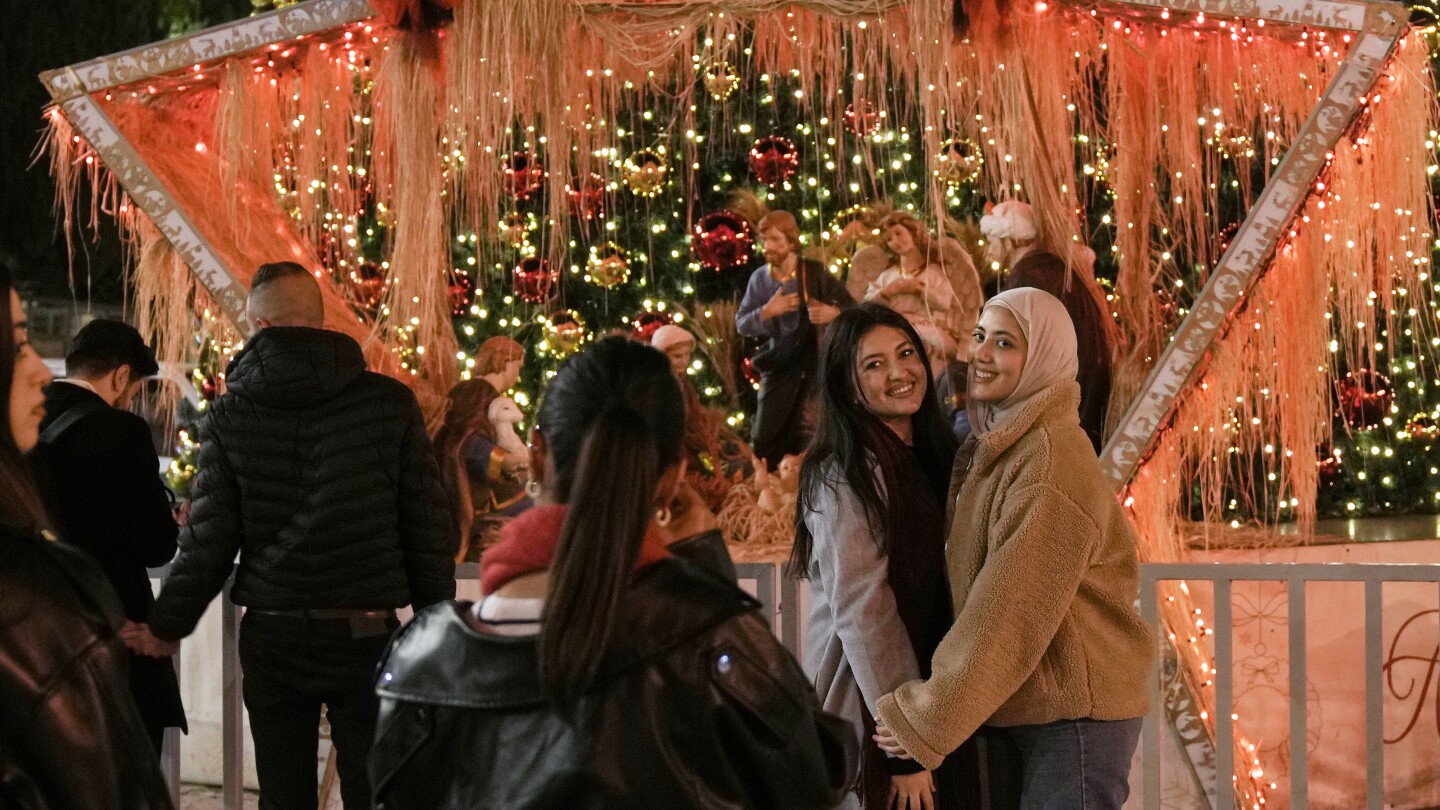 Christmas spirit returns to Bethlehem after ceasefire in Gaza