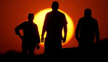 Researchers slightly lower estimate of climate change's effect on global income