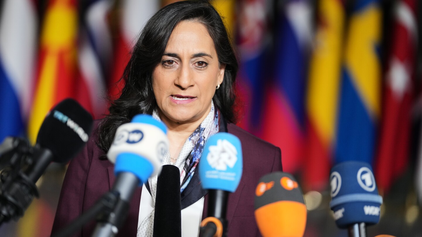 Israel blocks a Canadian delegation from visiting the West Bank