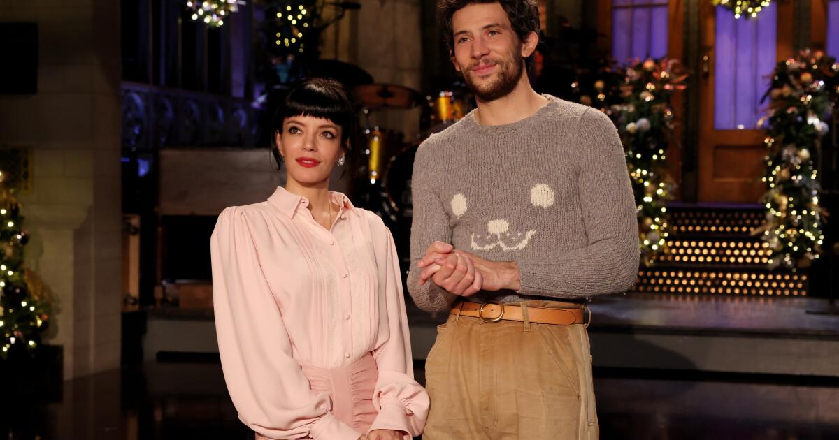 'SNL' recap: Josh O'Connor plays a stripper, Lily Allen's 'Madeline' surprise