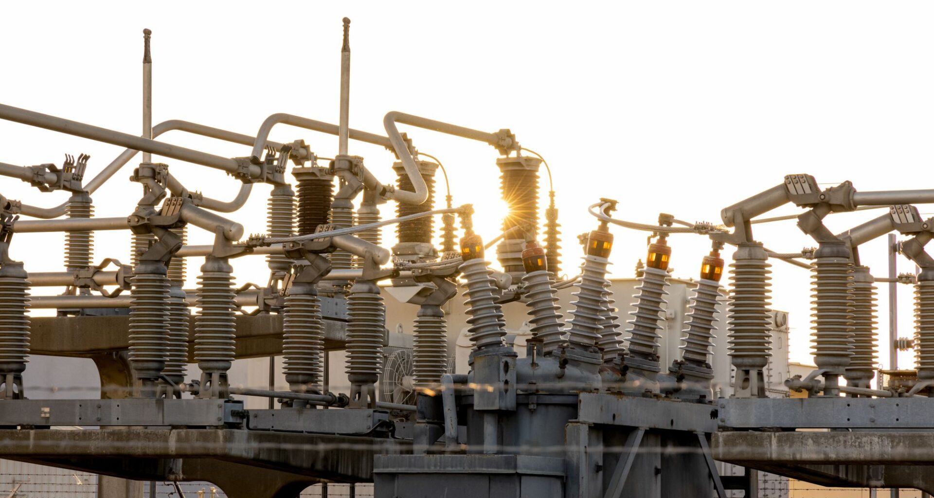 Elizabeth Warren, other U.S. senators concerned about big tech pushing up electricity costs — demands explanation from Amazon, Google, Meta as AI data centers drive up residential energy bills