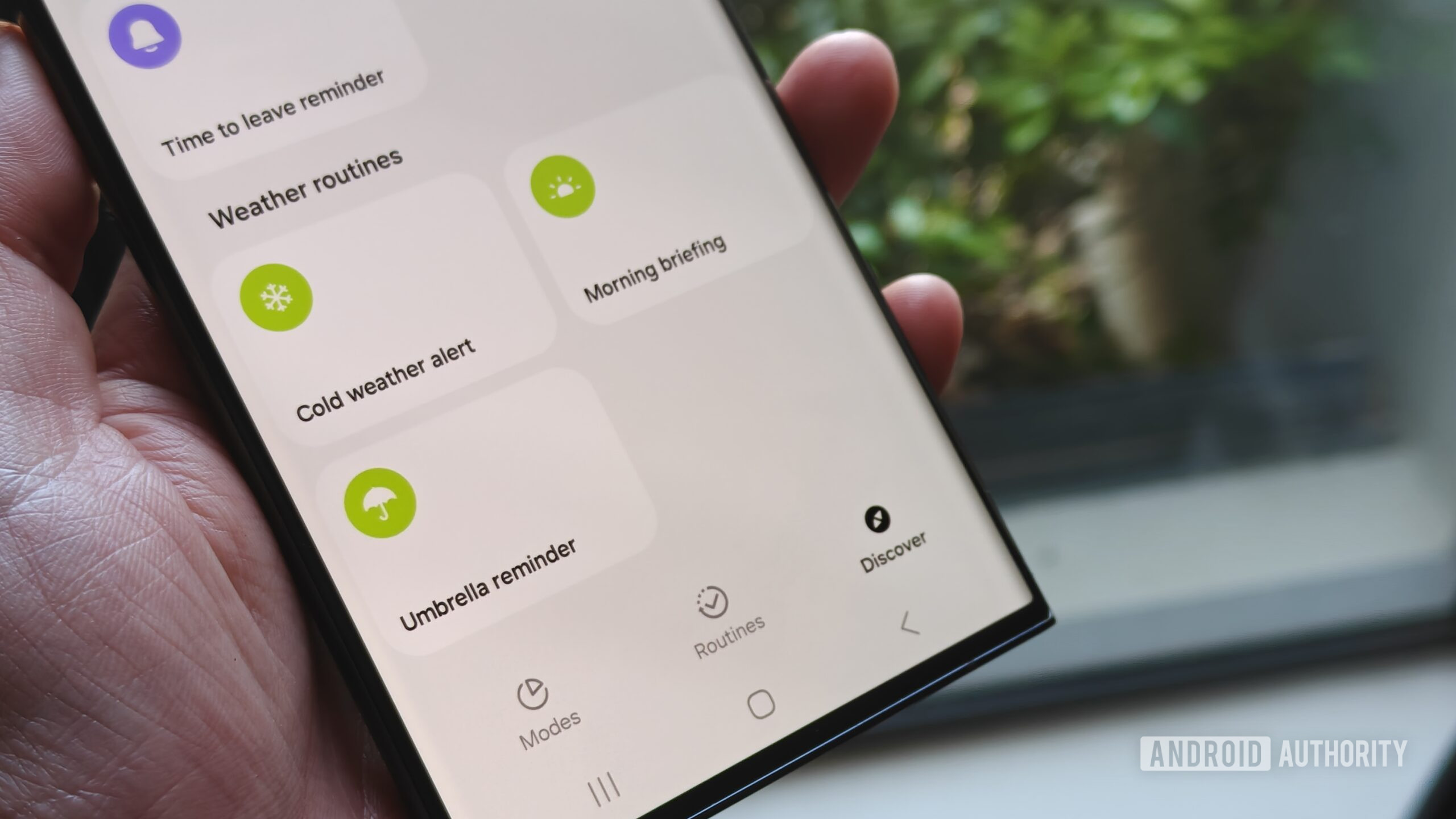 weather based routines in the samsung modes and routines app