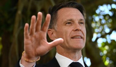 Bureaucratic mishap delayed gun license for accused Bondi Beach shooter in Australia