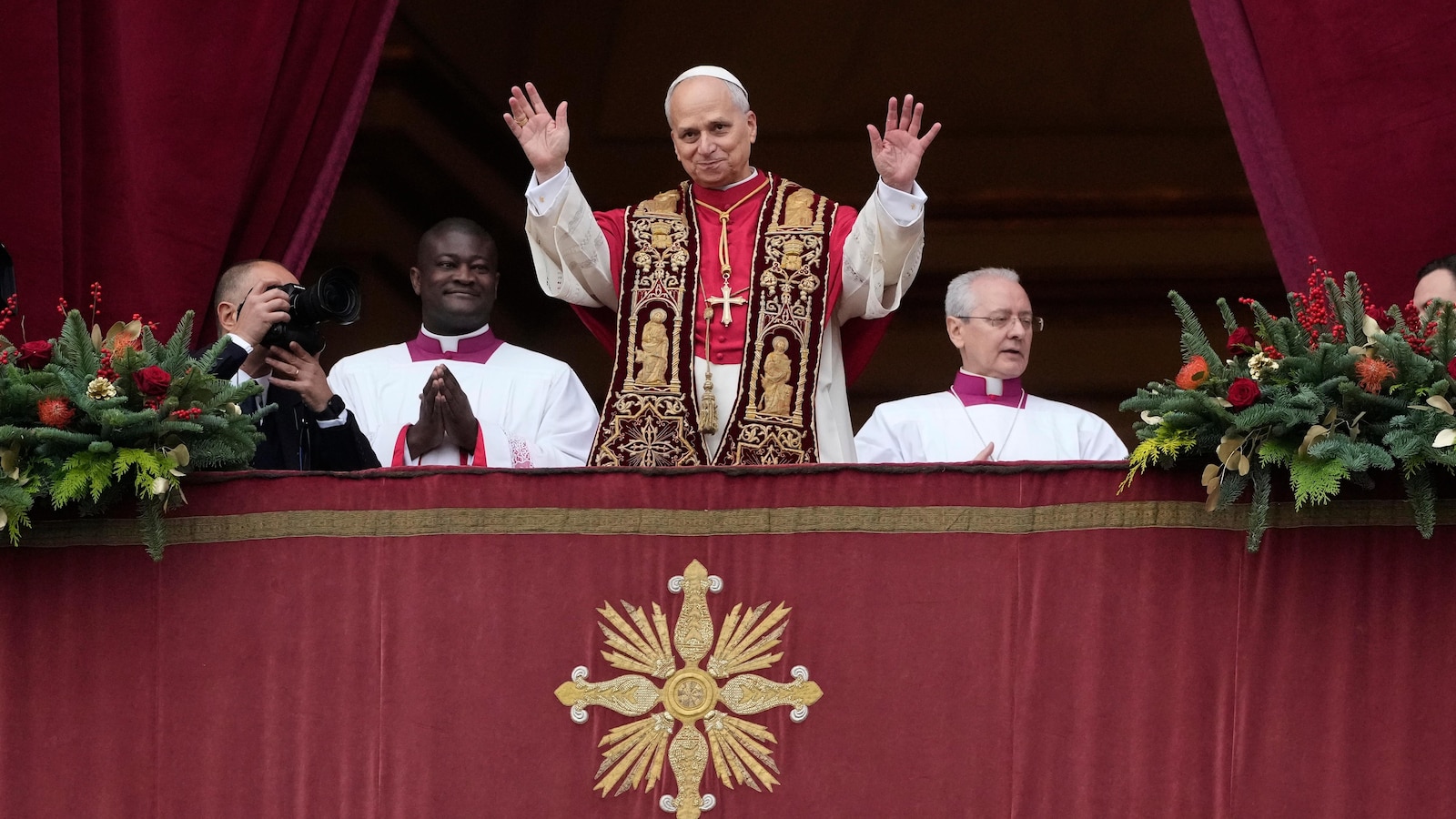 Pope Leo XIV delivers his first Christmas Day message