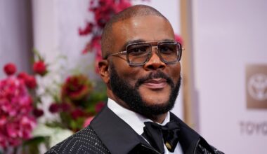 Tyler Perry's accuser sent messages of gratitude and friendship years after alleged assault