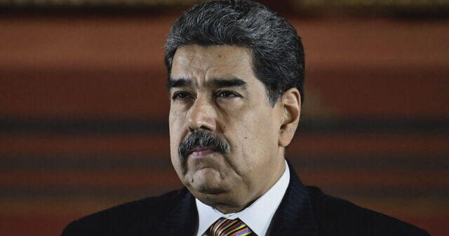 1/3: CBS Weekend News - CBS News