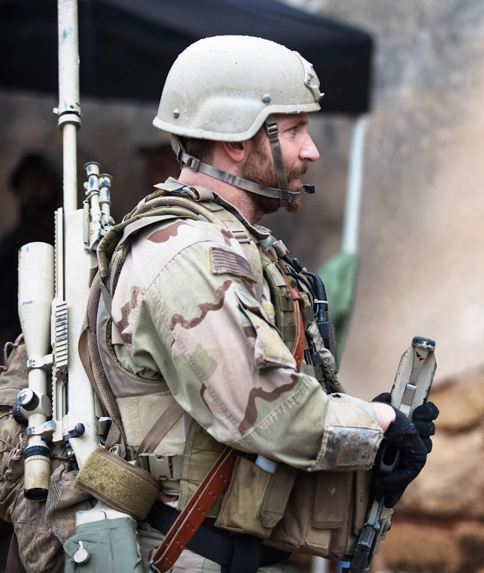 Bradley Cooper in military gear