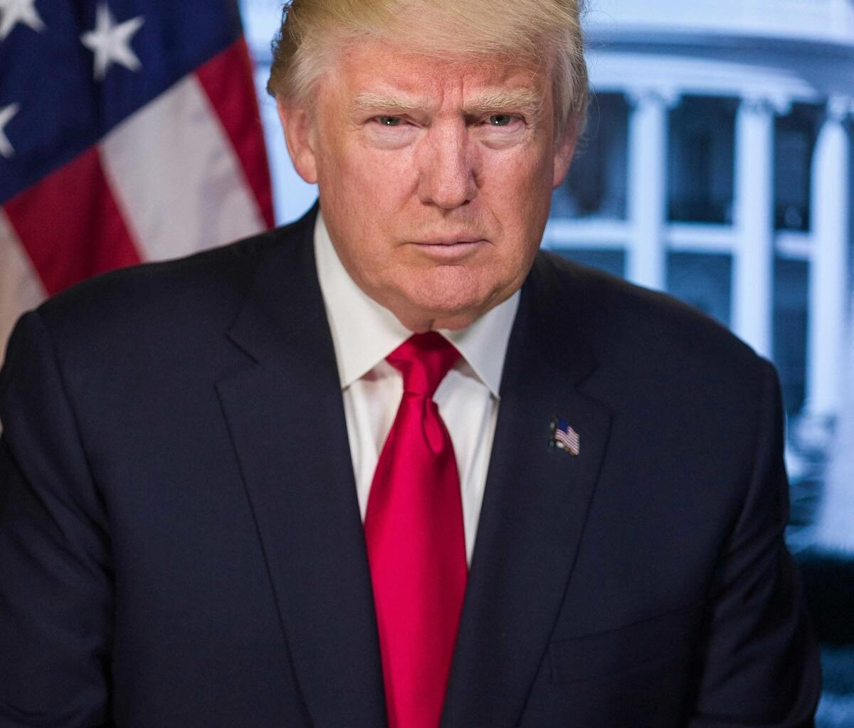 Intel Stock Pops After Trump Praises CEO Lip-Bu Tan