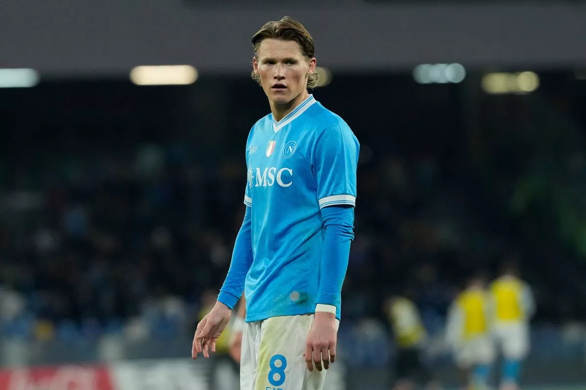 Scott McTominay of SSC Napoli during the Serie A match between SSC Napoli and Parma Calcio at Stadio Diego Armando Maradona