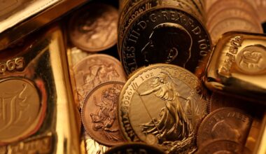 Gold steadies below record $4,600/oz ahead of US inflation data