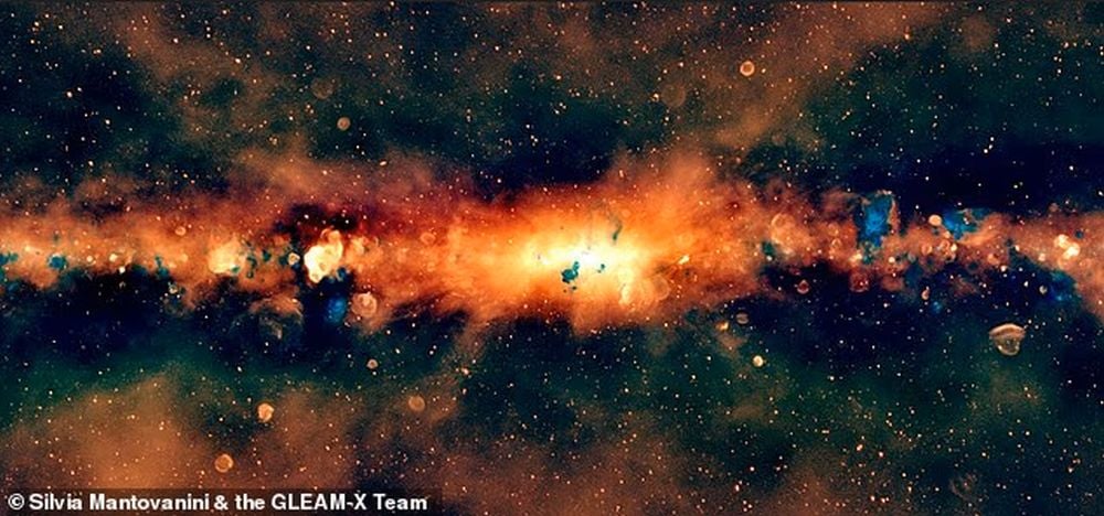Low-frequency radio image of the Milky Way in radio wavelengths. Image Credit: Silvia Mantovanini and the GLEAM-X Team.