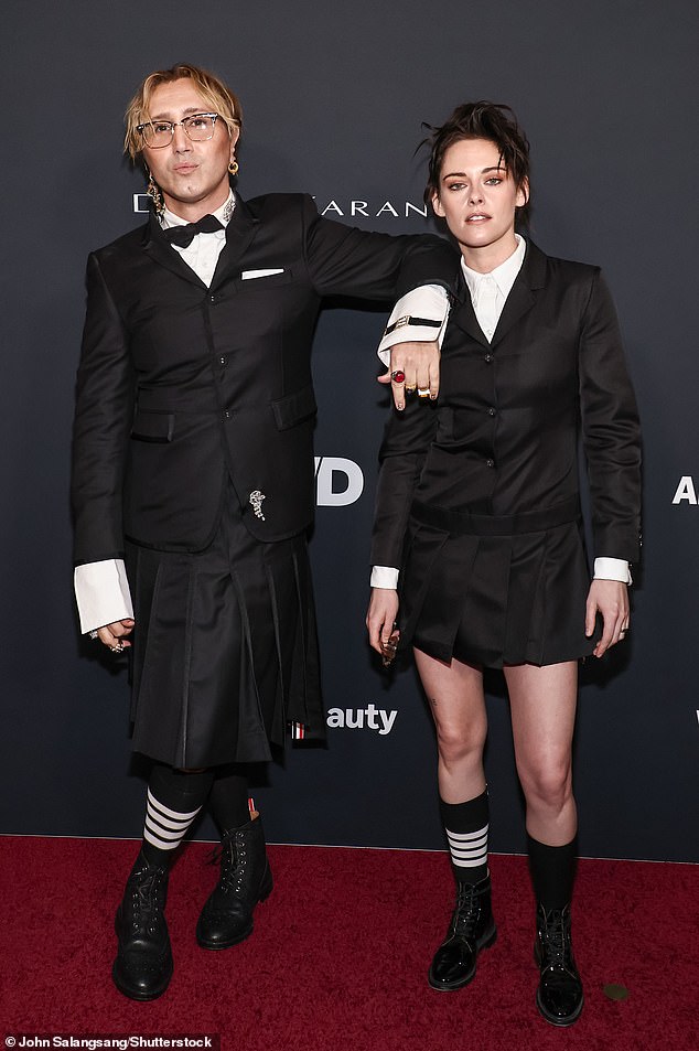 The Twilight alum, 35, supported her go-to hairstylist Adir Abergel, who is the 2026 recipient of the Red Carpet Hair Stylist of the Year award