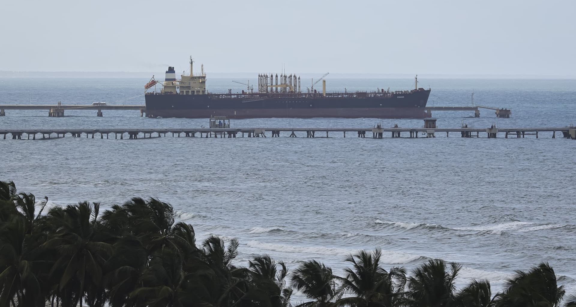 Trump says Venezuela to give up to 50 million barrels of oil to U.S.