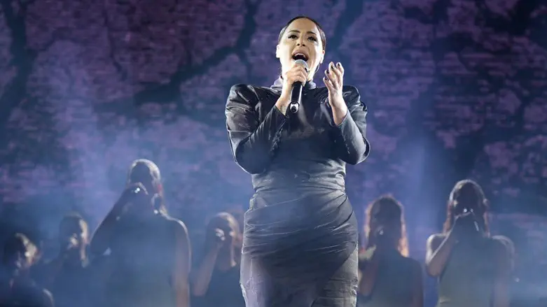 Nasreen Kadri apologizes to Rom Braslavski after heated exchange