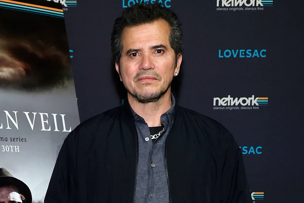 John Leguizamo issues strong warning to his own fans who support ICE