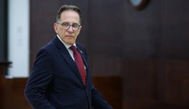 Netanyahu’s Chief of Staff summoned for questioning by Lahav 433