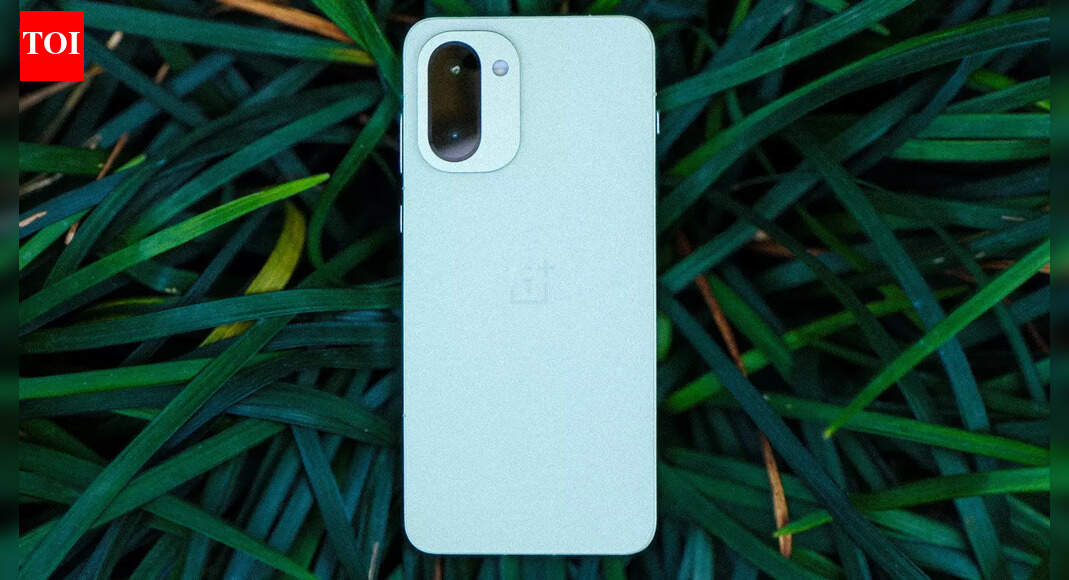 OnePlus 15R review: Substance where it counts