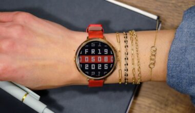 Pebble reboots its thinnest smartwatch with the Pebble Round 2