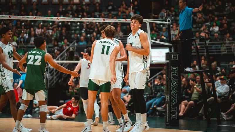 Men’s Volleyball Completes Sweep of NJIT