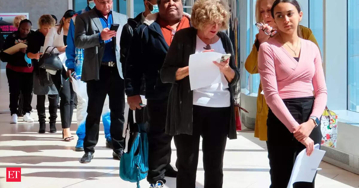 200,000 bank job cuts: After tech industry shake-up, Morgan Stanley issues major warning as AI targets another major sector