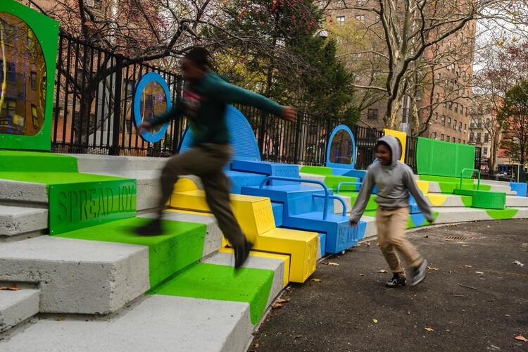 Who Owns Public Space? Three Active Models of Shared Management Shaping Urban Commons in Europe and New York - Image 5 of 21