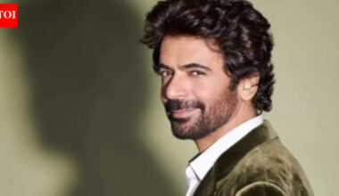 Sunil Grover’s 19/20 Aamir Khan: Netizens call 'The Great Indian Kapil Show 4' actor 'Chameleon' and ask, 'Is there anything you CANNOT do?' |