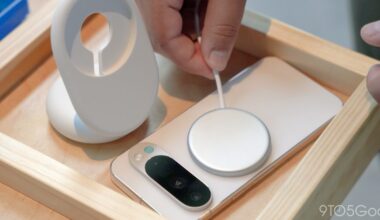 Google's Pixelsnap Chargers will get firmware updates