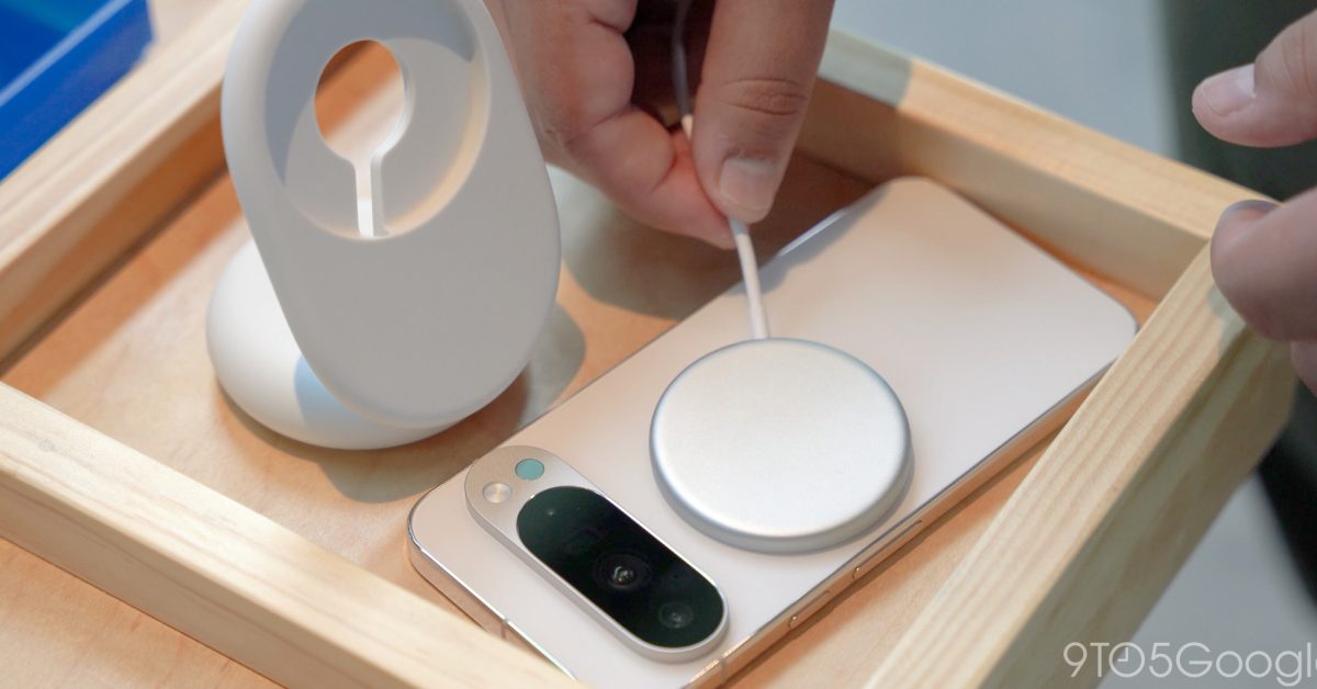 Google's Pixelsnap Chargers will get firmware updates