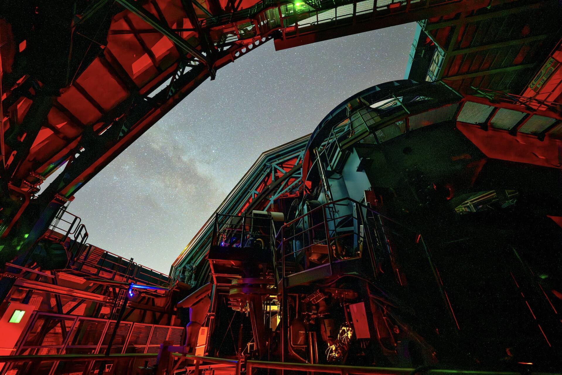 This image shows the Simonyi Survey Telescope taking on-sky observations with a 144-megapixel test camera called the Rubin Commissioning Camera on 24 October 2024. (RubinObs/NSF/DOE/NOIRLab/SLAC/AURA/H. Stockebrand) DSC00521-Enhanced-NR s2.jpg