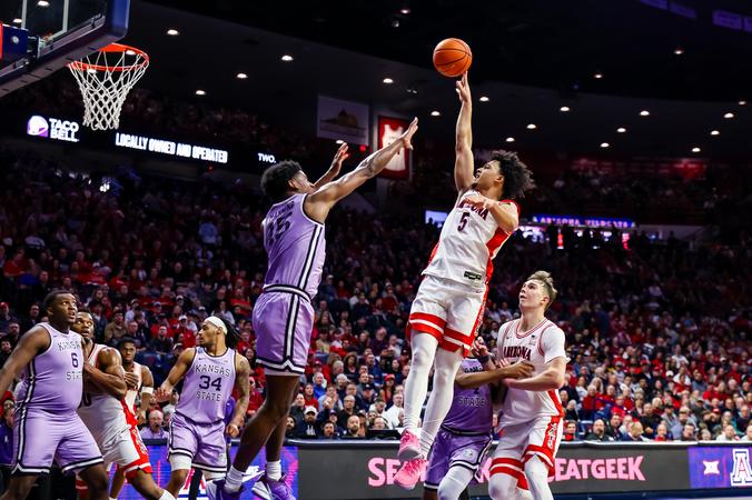 No. 1 Arizona remains unbeaten with 101-76 win over Kansas State
