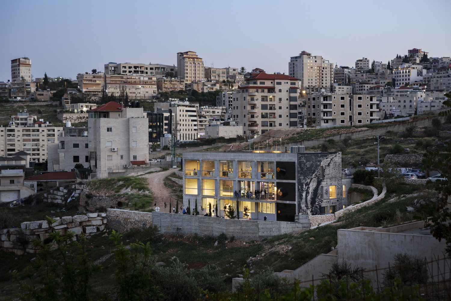 Recasting Cultural Infrastructure: On AAU Anastas’s Aga Khan Award–Winning Wonder Cabinet