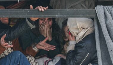 Deadly standoff continues between Syrian army, Kurdish-led forces in Aleppo