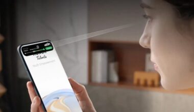 Honor Magic 8 phones can now turn screen pages by tracking your eyes