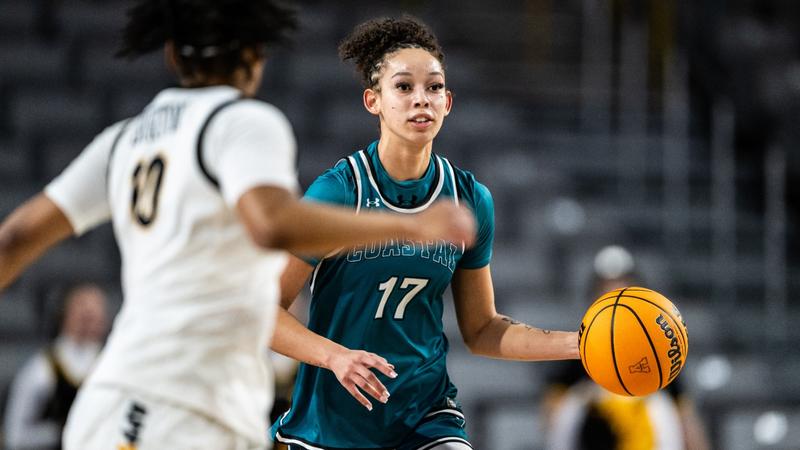 Women's Basketball Travels to Marshall for Saturday Contest