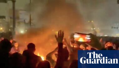 Iran warns US against attack as protest death toll reportedly soars | Iran