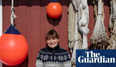 TV tonight: Lorraine Kelly packs her bikinis and balaclavas for a Norway adventure | Television