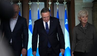 Legault's exit comes at critical moment for health care in the Outaouais, unions say