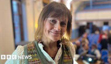 Campaigners challenge government over renewable energy developments