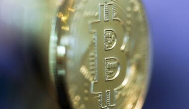 Bitcoin price update: BTC slips towards $90K as macro uncertainty returns