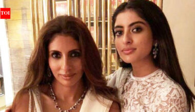 When an angry Shweta Bachchan removed Navya Naveli Nanda’s belly piercing, says she’s tougher on her daughter than son Agastya Nanda | Hindi Movie News