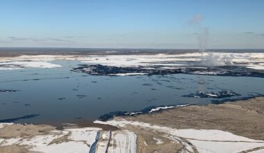 First Nations chiefs demand answers over Alberta pipeline deal that doesn't mention water