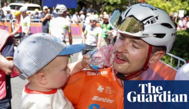 Jay Vine recovers from kangaroo crash to win Tour Down Under for second time | Cycling