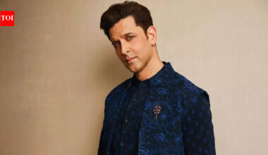 Protein, carbs, fiber and healthy fat': Why Hrithik Roshan eats every 3 hours to build muscle, his personal chef reveals |