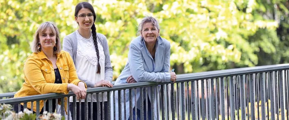 seniors, loneliness, germany, elders, students