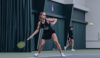 Wildcats Pull Off Comeback Against Roadrunners