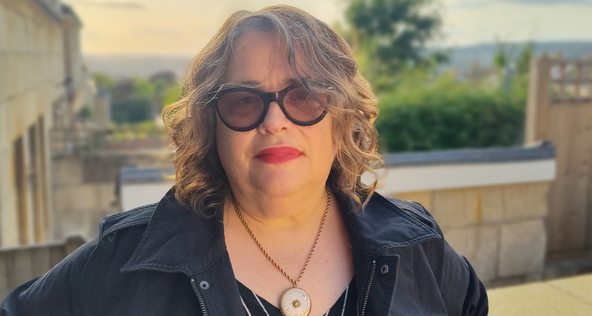 What karaoke taught Elizabeth McCracken about fiction— Harvard Gazette