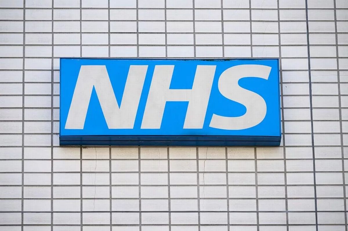 NHS sign 