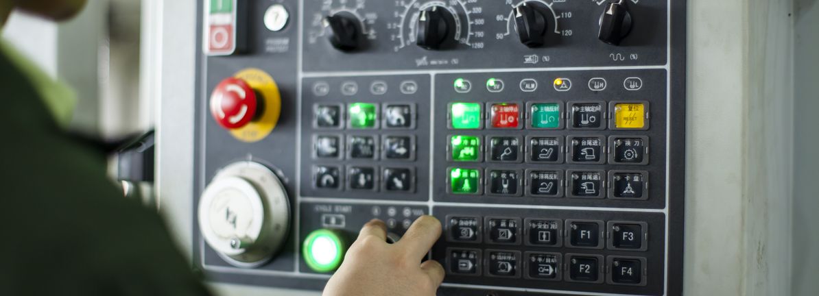 Assessing Celestica (TSX:CLS) Valuation After Strong Recent Share Price Momentum