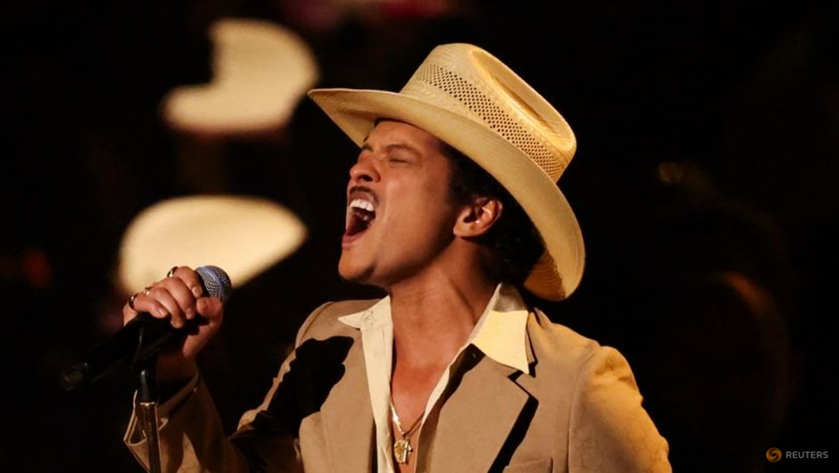 Bruno Mars returns with The Romantic in February, his first album in 10 years