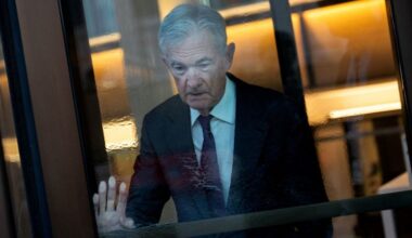 Frustration mounts inside White House over Pirro’s handling of Powell investigation